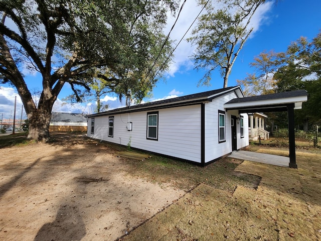 view of property exterior