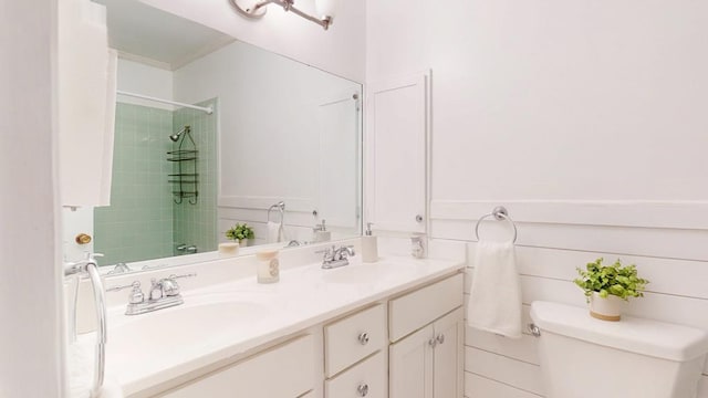 611 Patterson Still Rd, Thomasville, GA 31792 - bathroom featuring toilet, double vanity, a shower, and ornamental molding