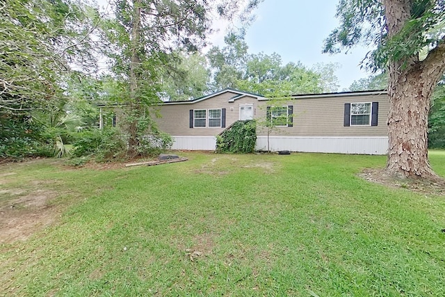 3024 Willow St, Ochlocknee, GA 31773 - view of front of home featuring a front lawn