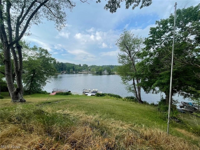 73 Cherry Dr NW, North Canton, OH 44720 - photo 2