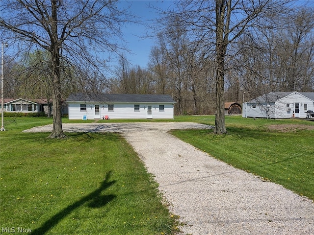 view of front of property with a front yard