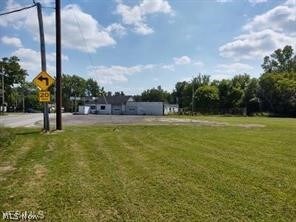 697 Main St, Grafton, OH 44044