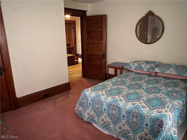 911 Grandview Ave, New Matamoras, OH 45767 - carpeted bedroom featuring baseboards