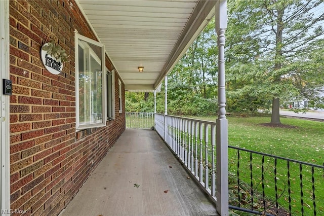 view of patio / terrace featuring covered porch