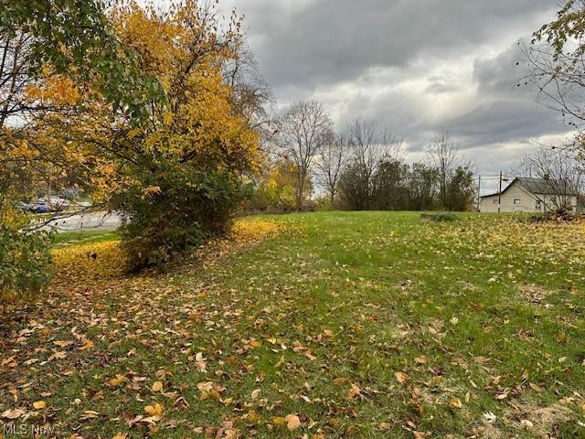 209 Jefferson Ave, Cambridge, OH 43725 - photo 5