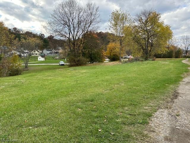 209 Jefferson Ave, Cambridge, OH 43725 - photo 10
