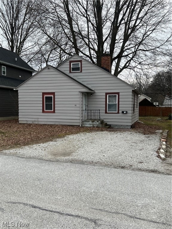 view of front of house