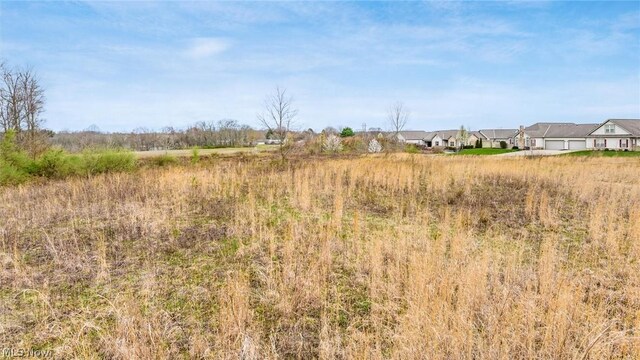 E Sheffield Cir, Zanesville, OH 43701