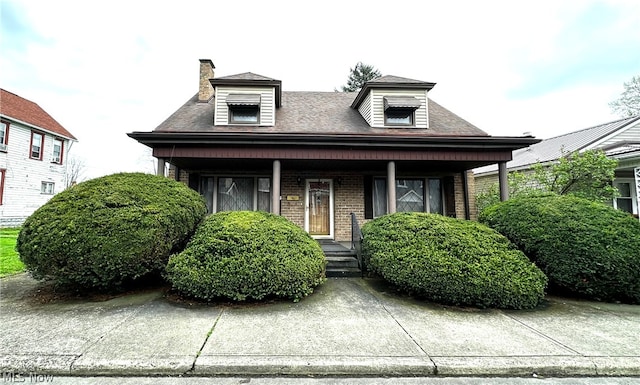 view of front of home with covered porch