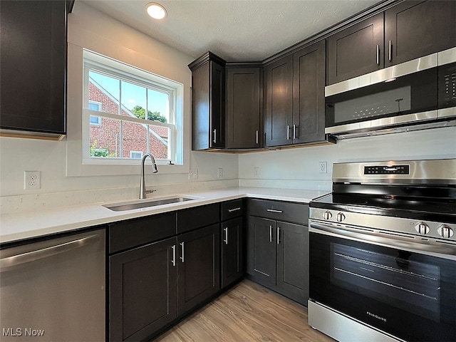 3637 Menlo Rd, Shaker Heights, OH 44120 - photo 5