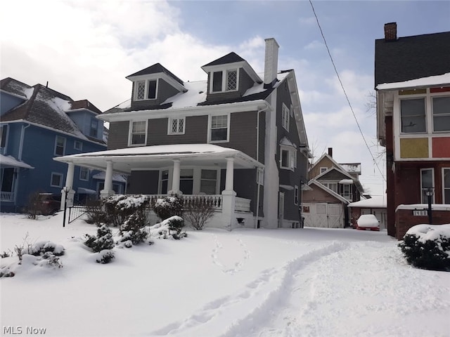 view of front of home with covered porch