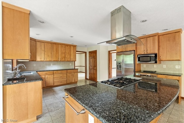 1405 Greenmont Hills Dr, Vienna, WV 26105 - photo 6