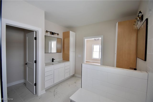 bathroom with vanity