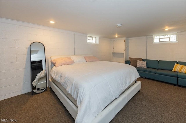 view of carpeted bedroom