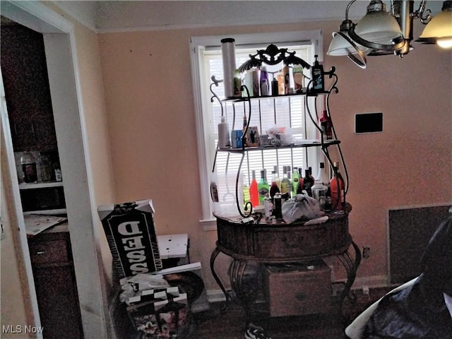 dining area with a notable chandelier