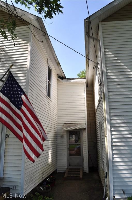 82 W 1st St, Frazeysburg, OH 43822 - photo 7