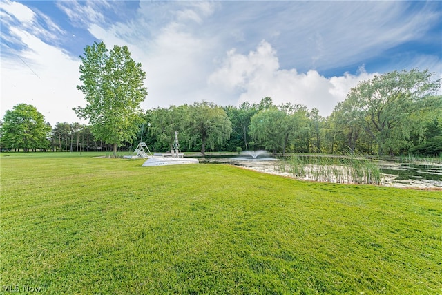 view of yard with a water view