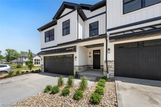 view of front of house with a garage