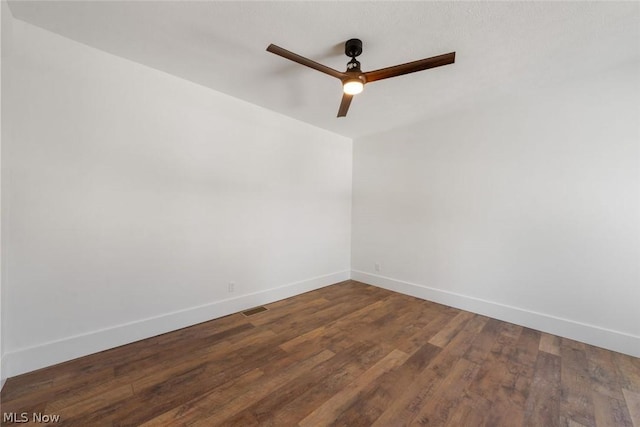 unfurnished room featuring ceiling fan and wood-type flooring