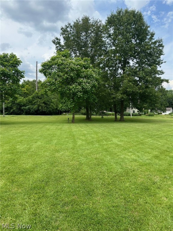 Brady Lake Rd, Kent, OH 44240