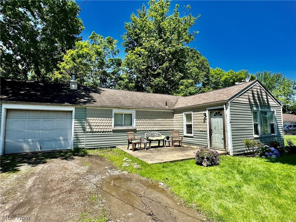 9144 Sharrott Rd, Poland, OH 44514 - photo 1