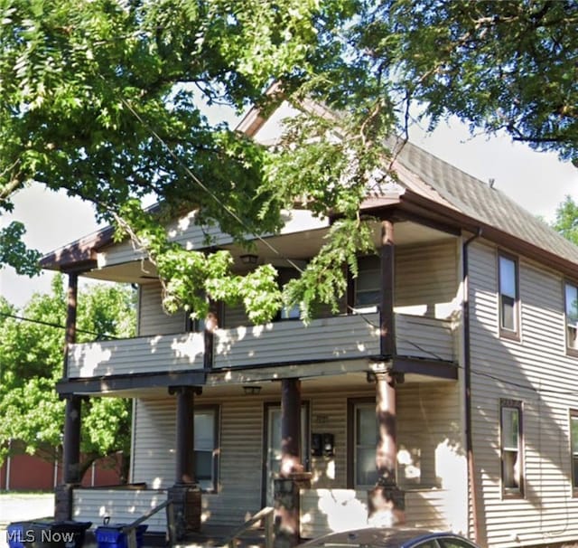 view of front of home with a porch