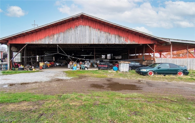 exterior space featuring a carport