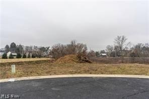 138 Relentless Way, Hartville, OH 44632