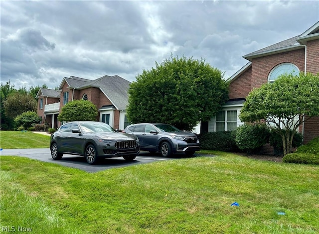 exterior space featuring a yard