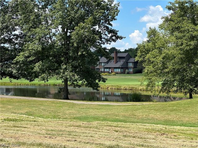 Hollyhock Ave NW, Canton, OH 44718 - photo 5