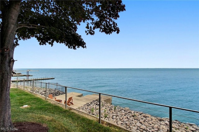 view of water feature with a boat dock