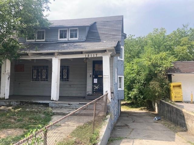 bungalow with a porch