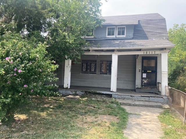 view of front of home featuring a porch