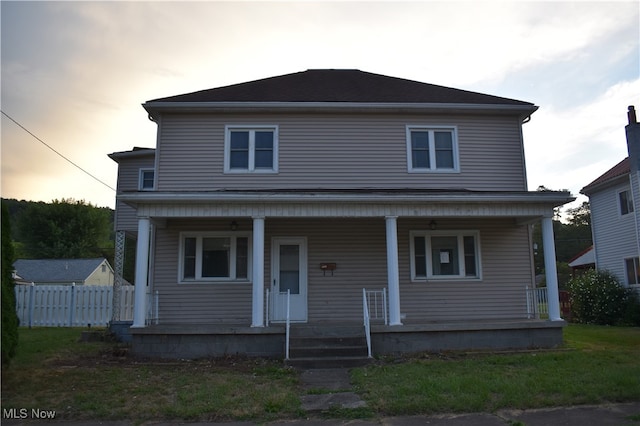 view of front of house featuring covered porch