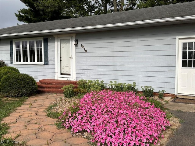 view of property entrance