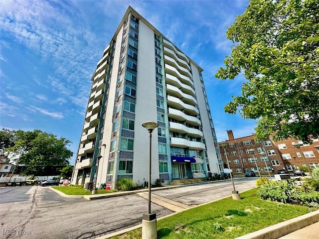 view of building exterior