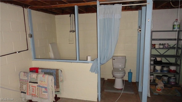 bathroom with toilet