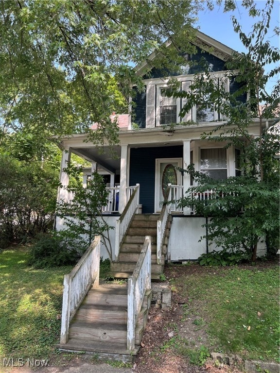 view of front of property with covered porch