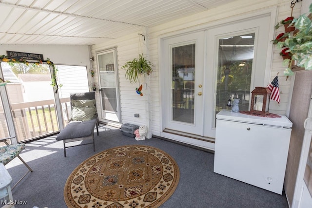 view of sunroom / solarium