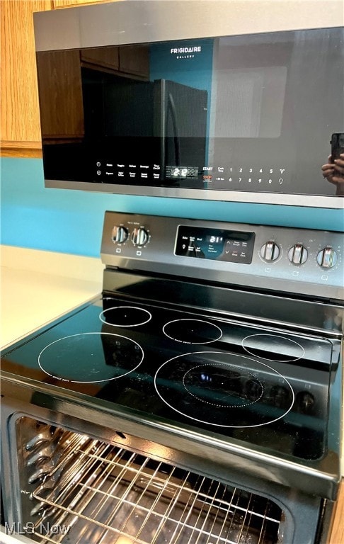 interior details featuring electric range