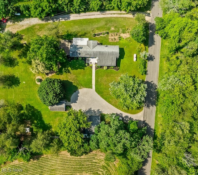 drone / aerial view with a rural view