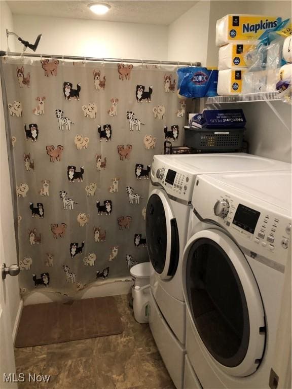 78560 Kinsey Orchard Rd, Freeport, OH 43973 - laundry room with washing machine and clothes dryer