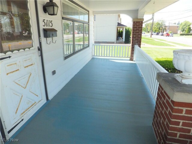 view of patio / terrace featuring covered porch