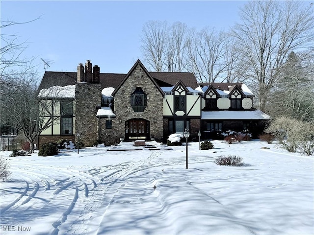 view of front of property featuring french doors