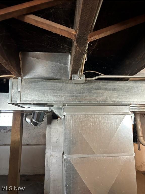 809 E 155th St, Cleveland, OH 44110 - detailed view