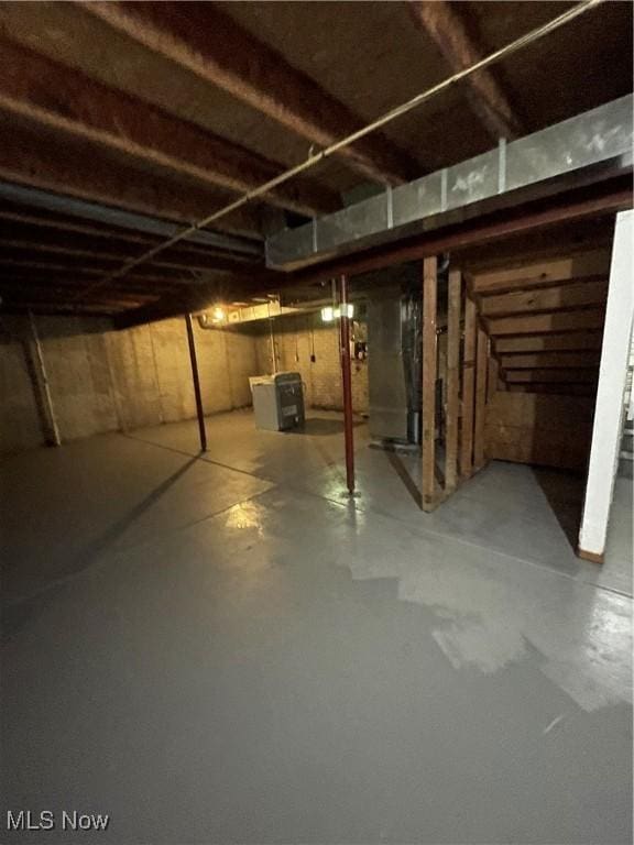 view of unfinished basement