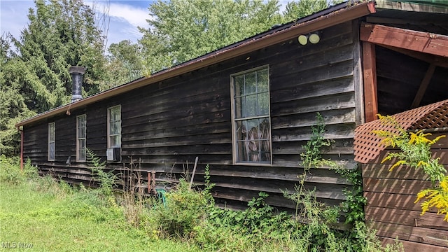 view of side of property