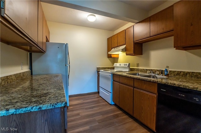 kitchen featuring stainless steel refrigerator, dark hardwood / wood-style flooring, sink, electric range, and black dishwasher