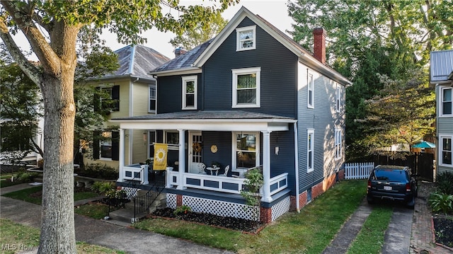 view of front of house featuring a porch