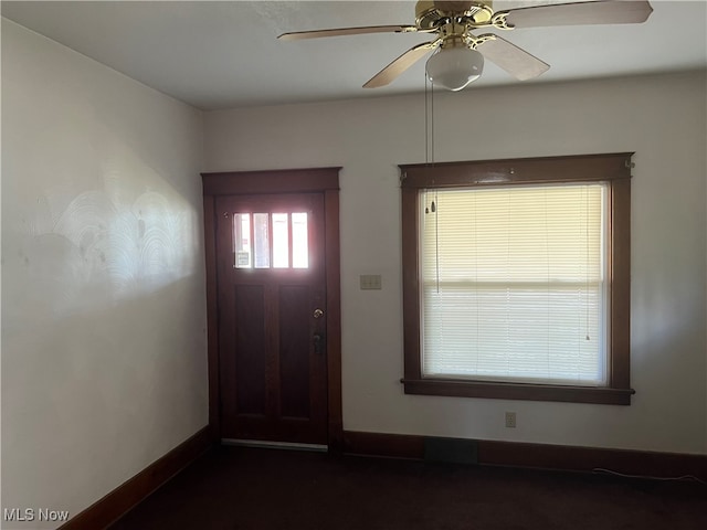 entryway with ceiling fan